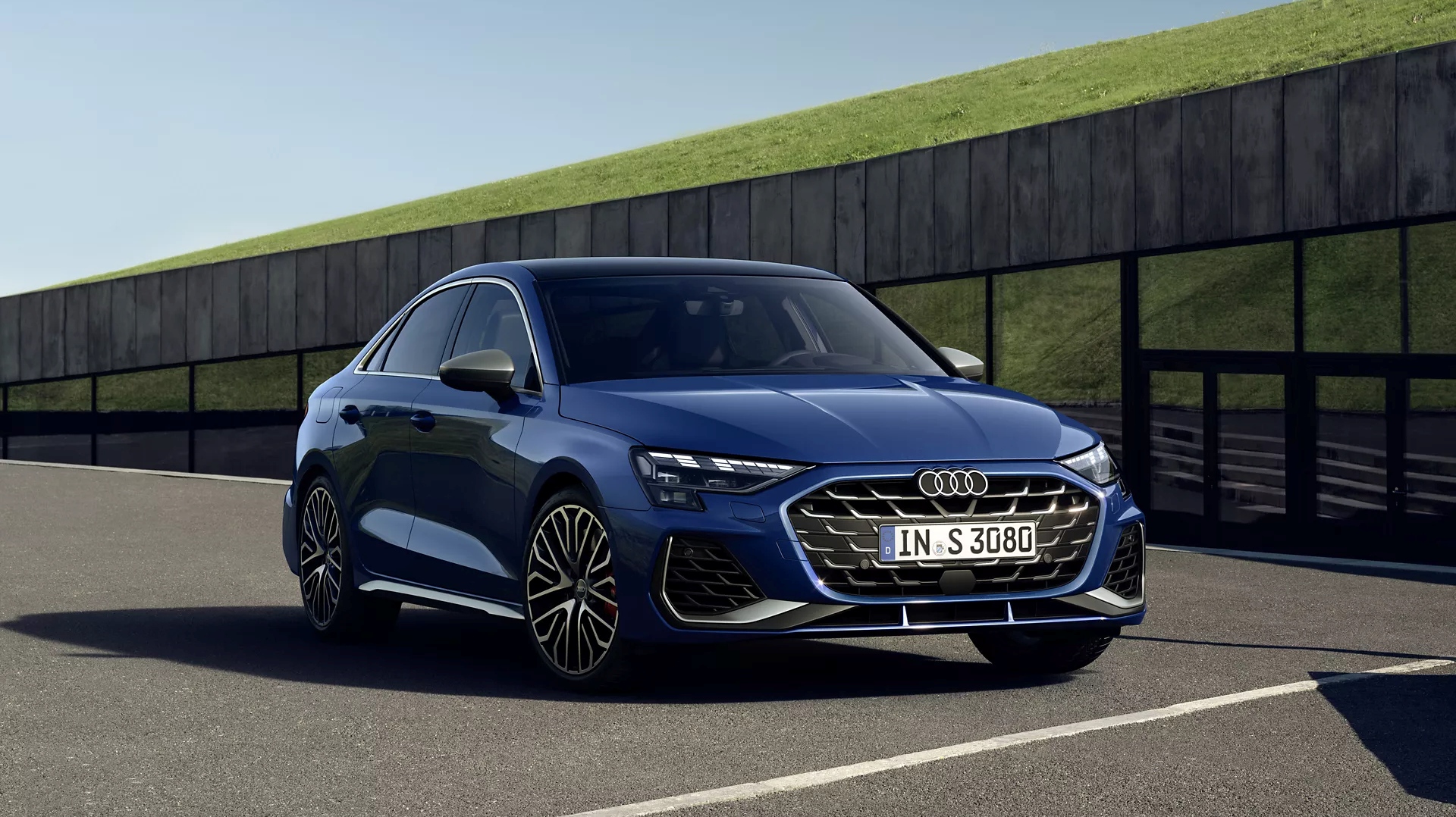 S3 Sedan